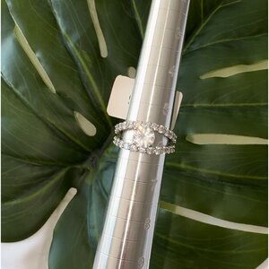 CHARMED AROMA | Sterling Silver Double Band Diamond Ring Size 6